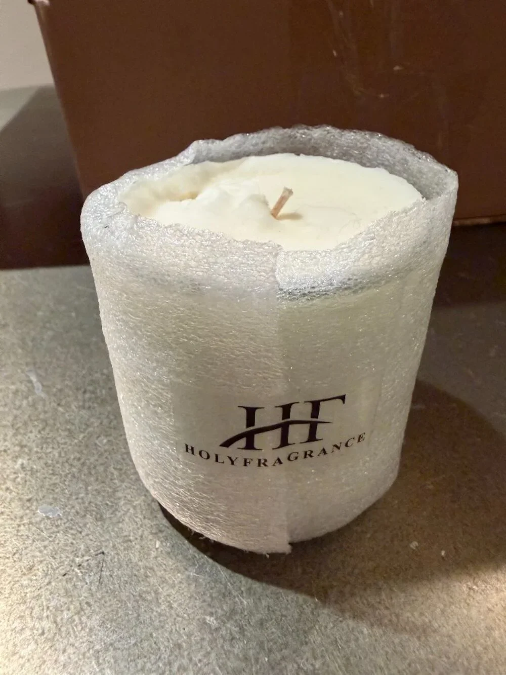 Candle Holy Fragrance NWT